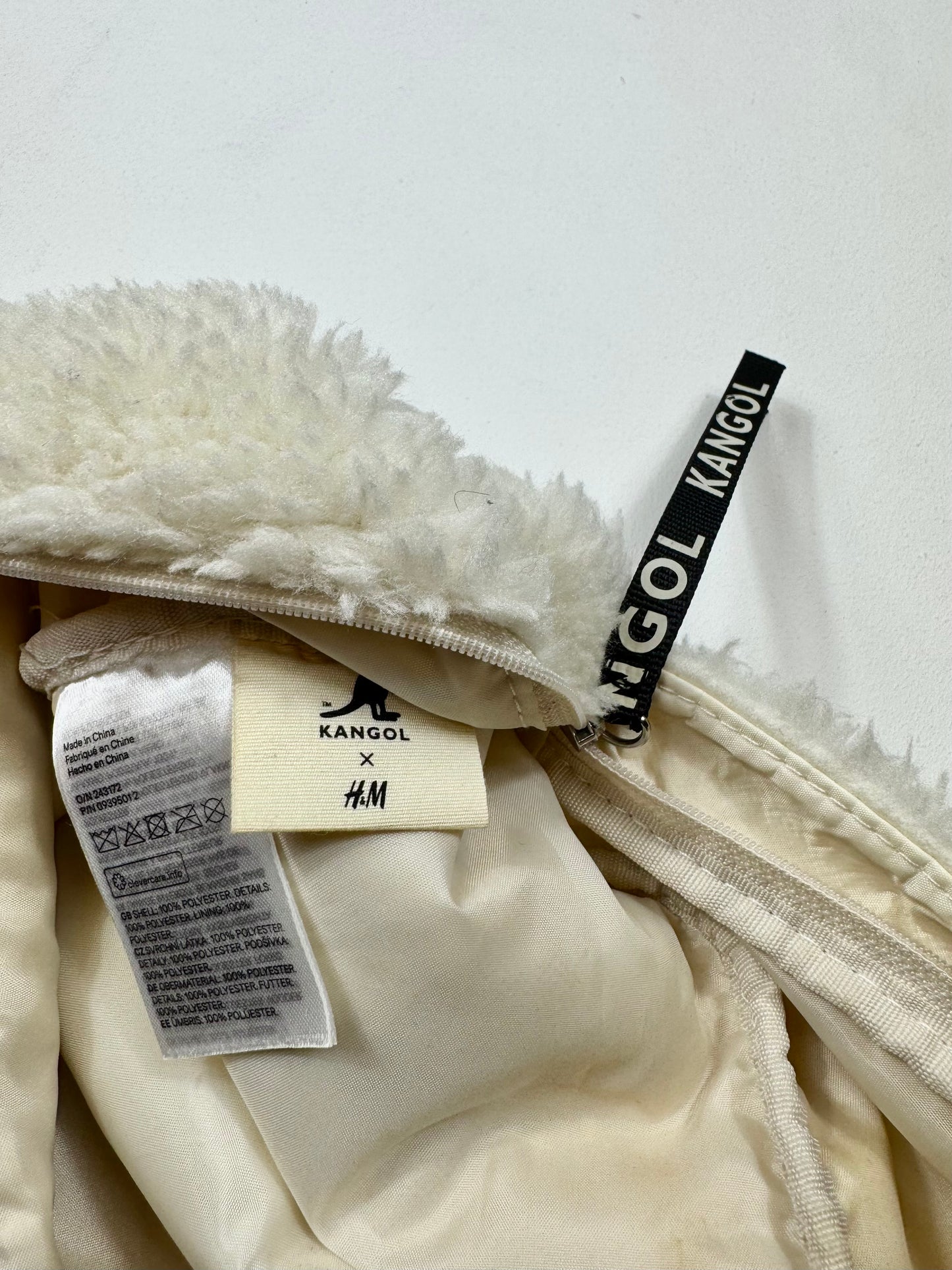 Kangol x H&M Torbica (35cm/20cm)