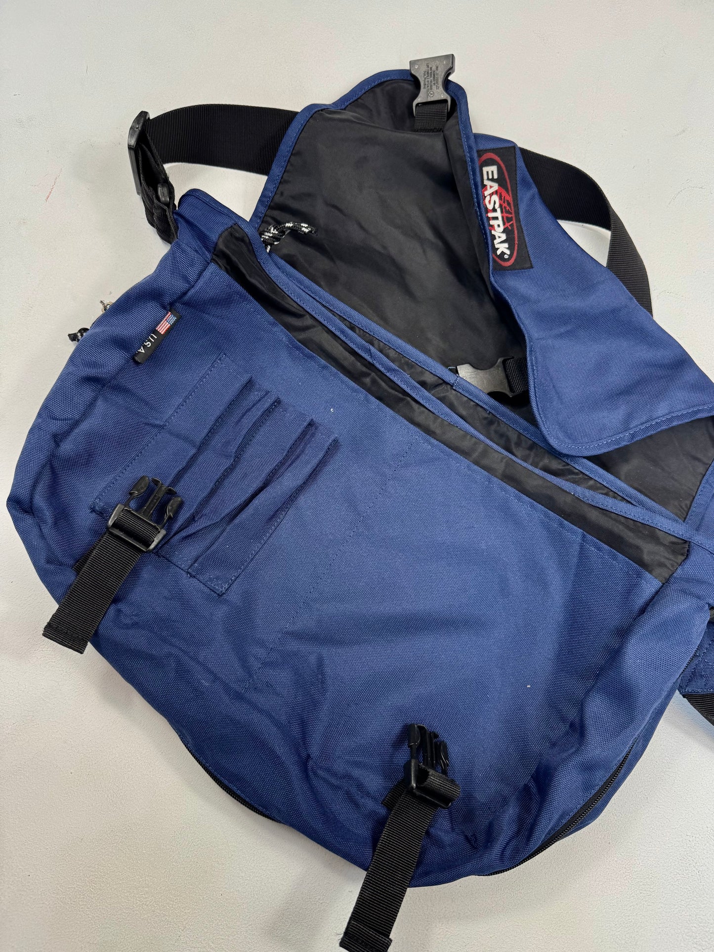Eastpak USA Torba (48/31/13)