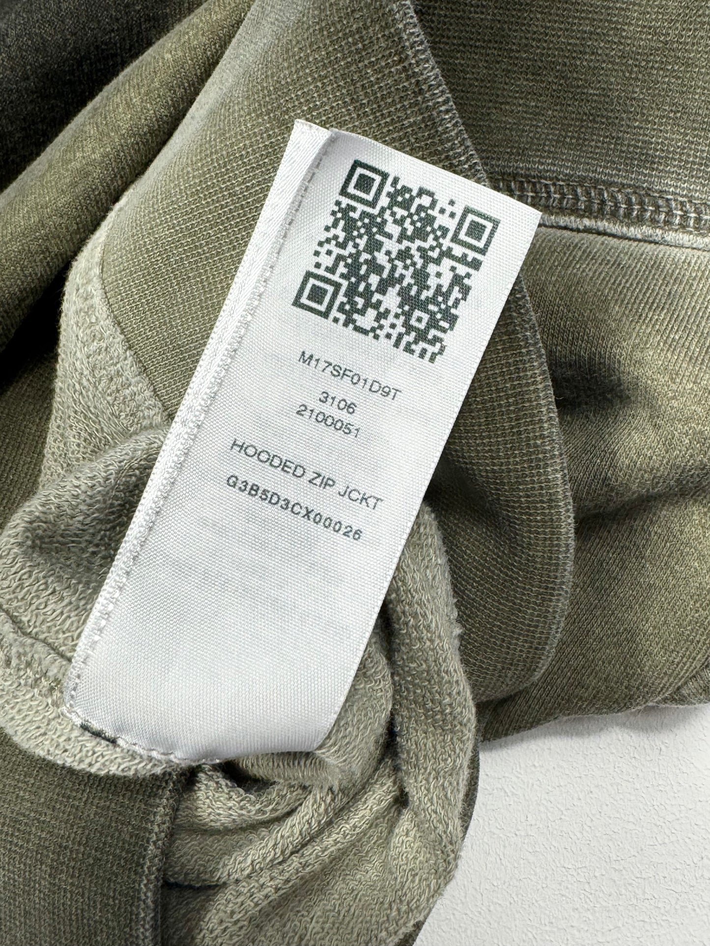 True Religion Zip Duks (S)