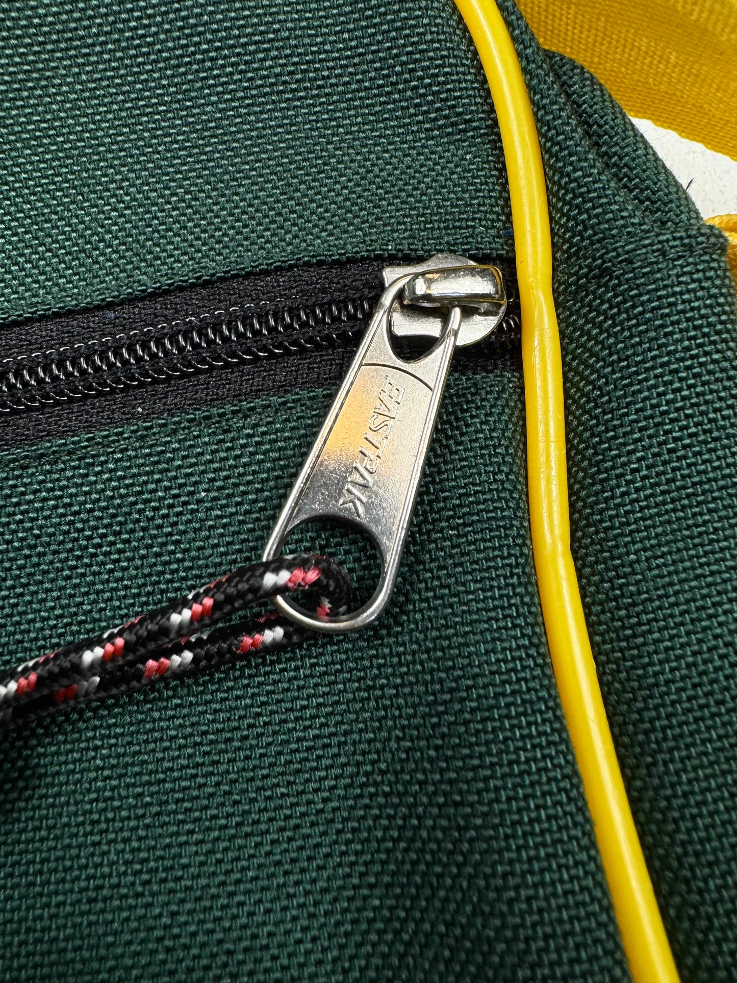 Eastpak USA Torbica (24/26/7)
