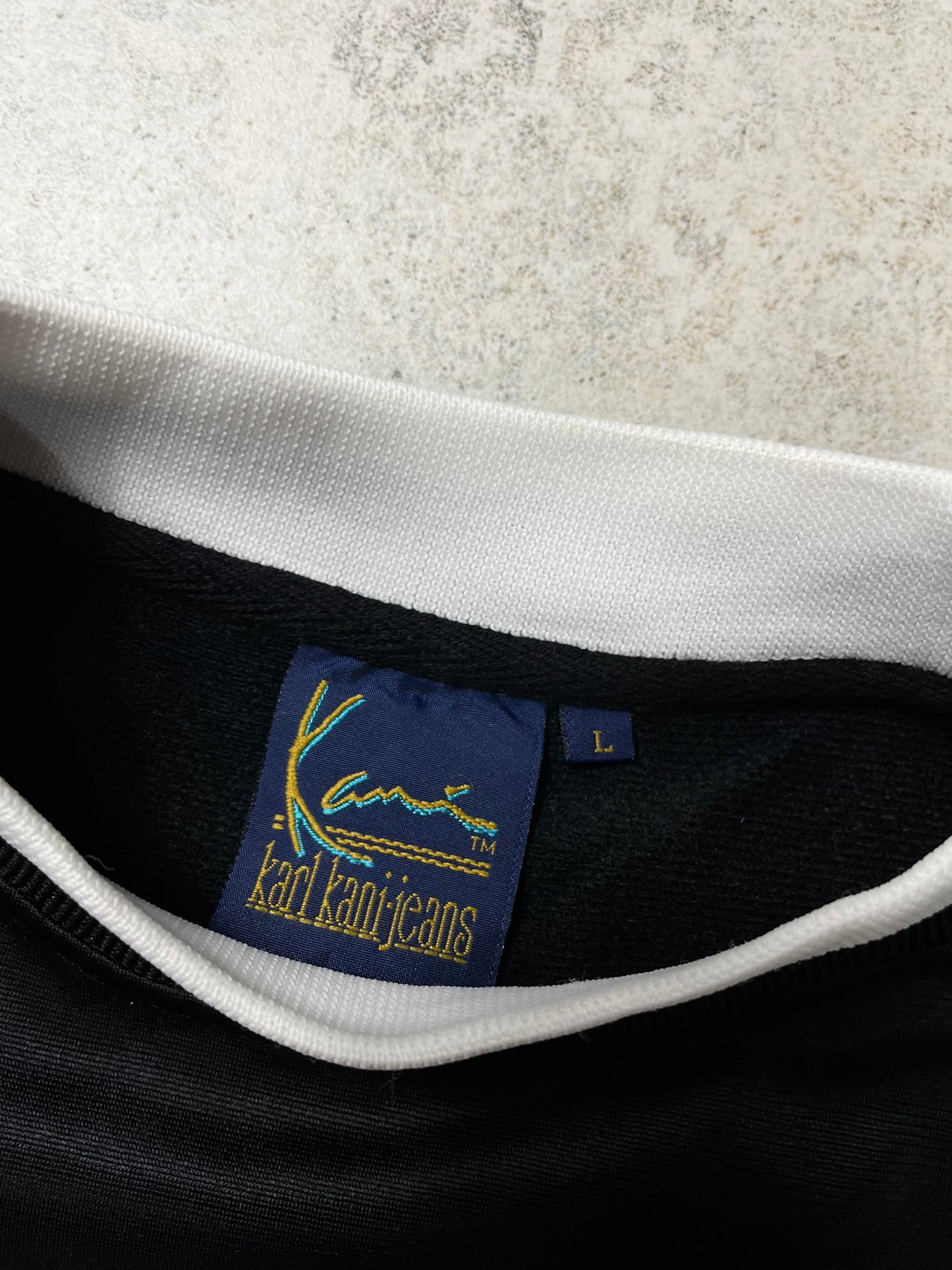 Karl Kani Vintage Duks (L)