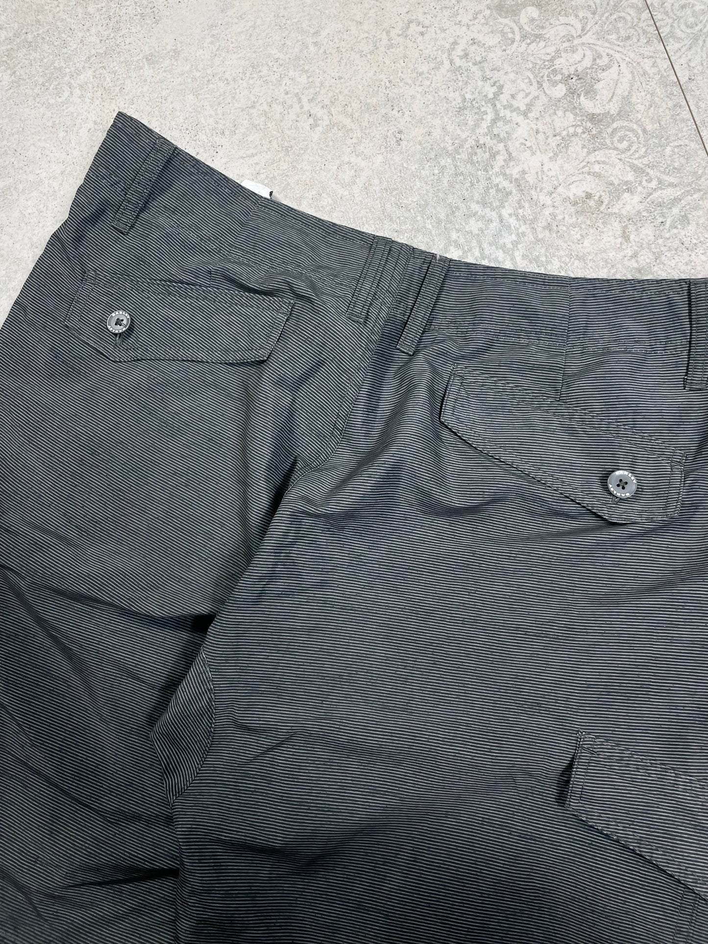 Oakley Šorc Vintage (36)