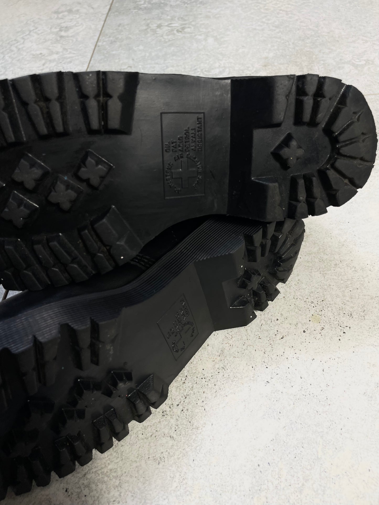 Dr.Martens Čizme (37)