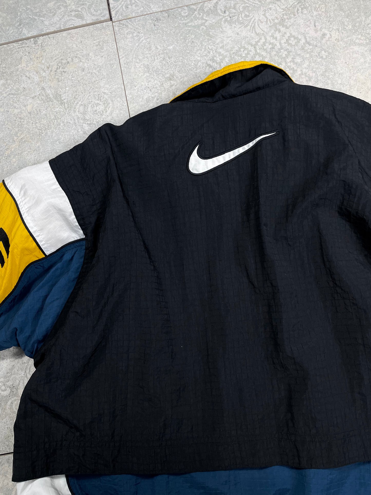 Nike Vintage Jakna (M)