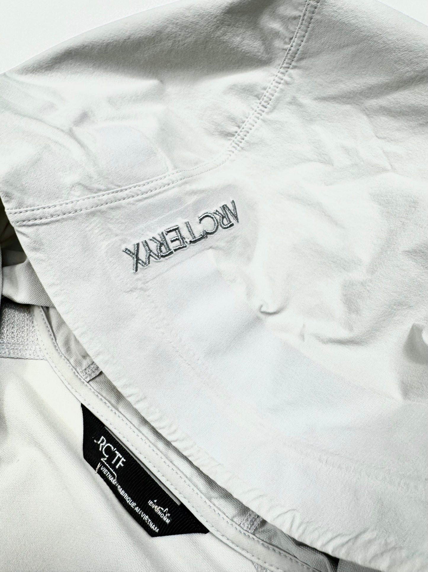 Arcteryx Gamma Lightweight Hoody (M)