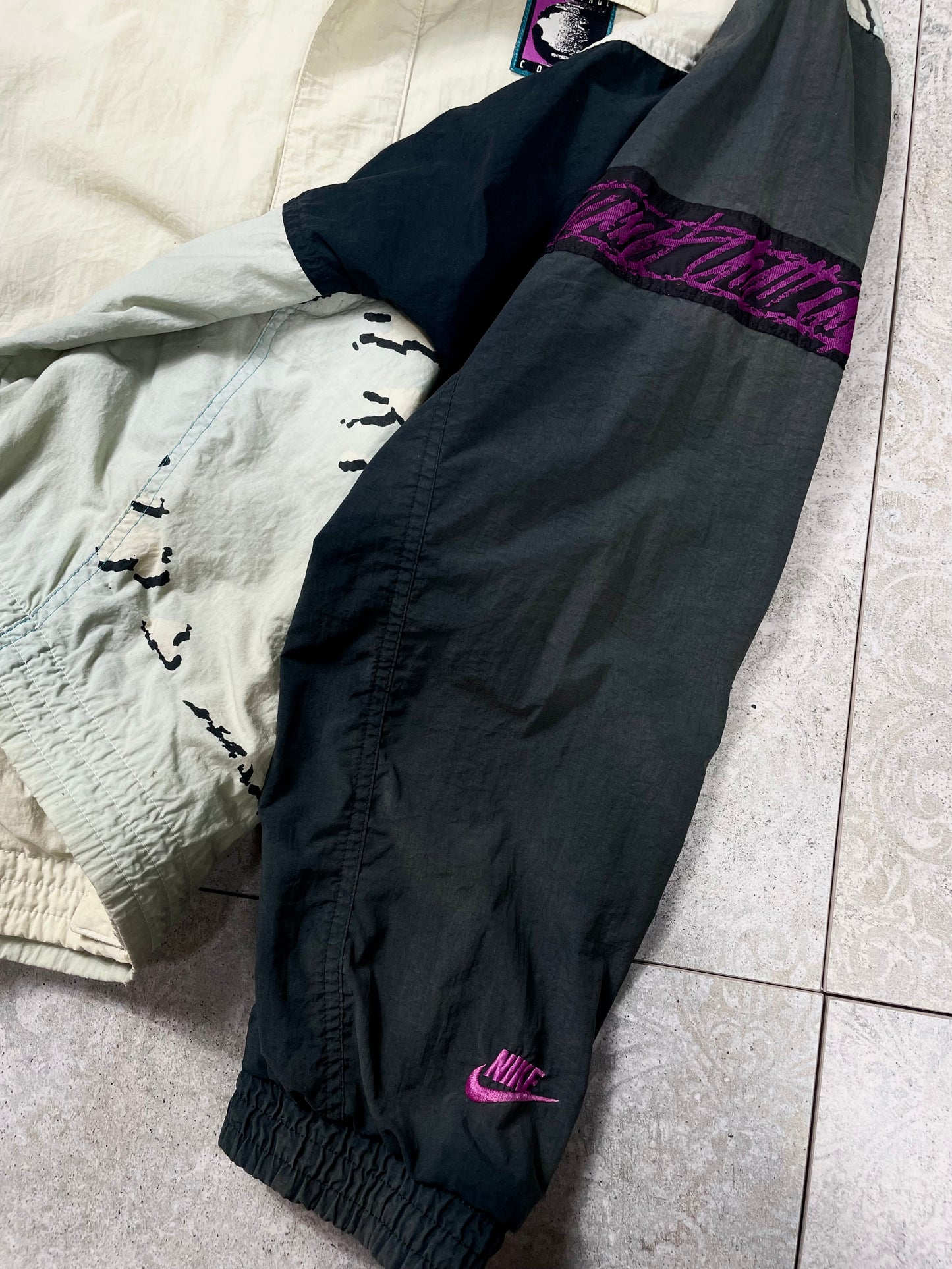 Nike Court Vintage 90s Jakna (L)