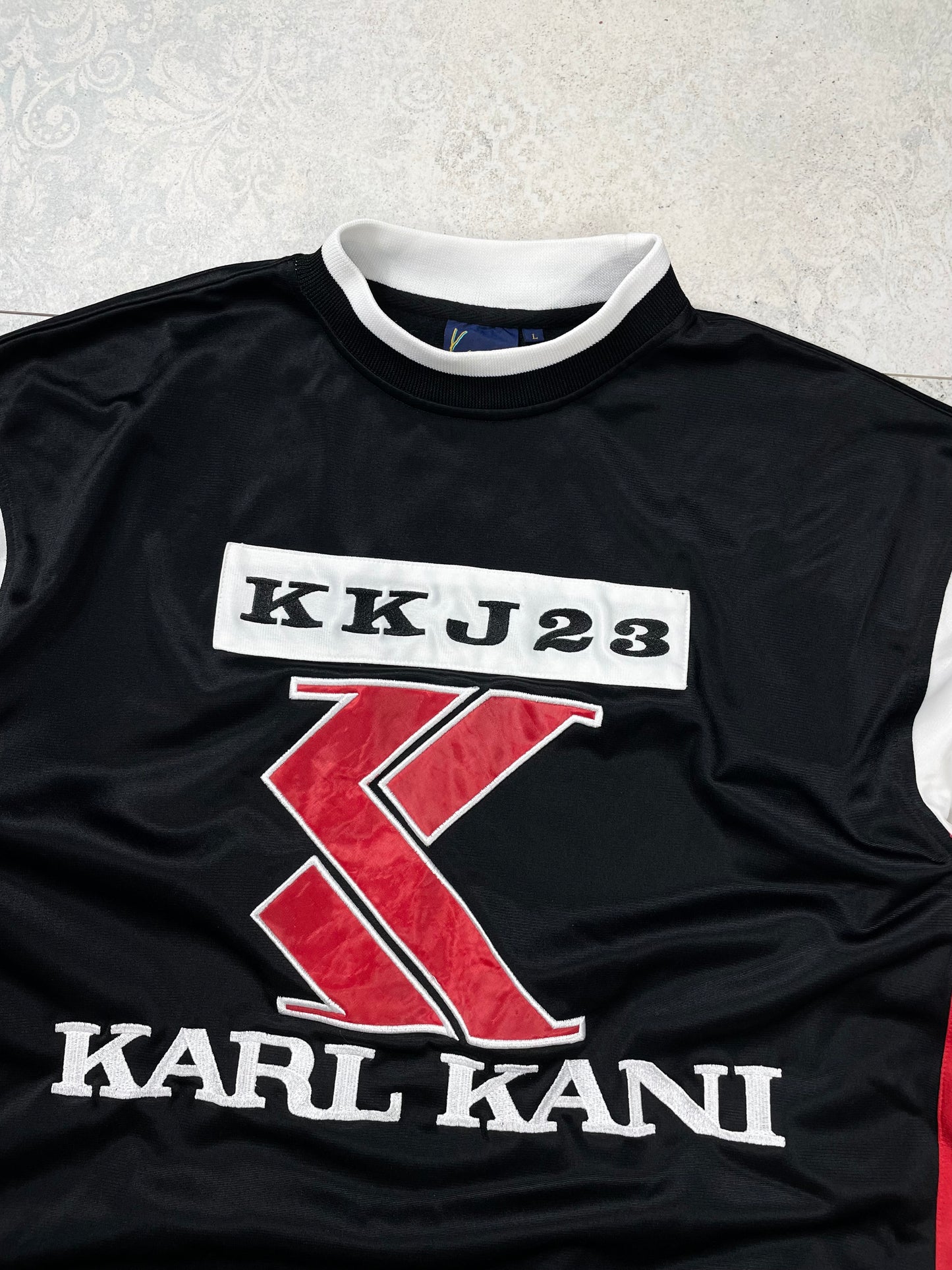 Karl Kani Vintage Duks (L)