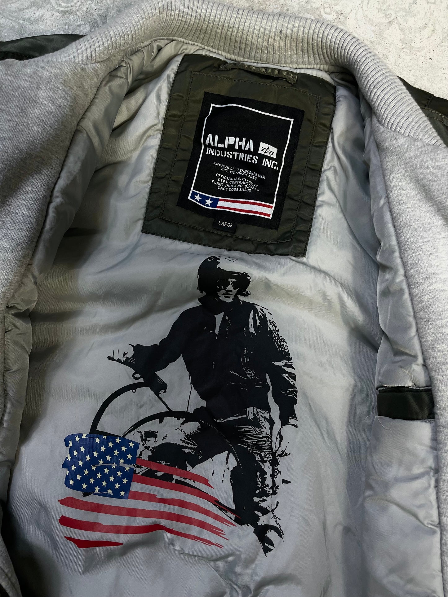 Alpha Industries USA M1 Bomber Jakna (L)