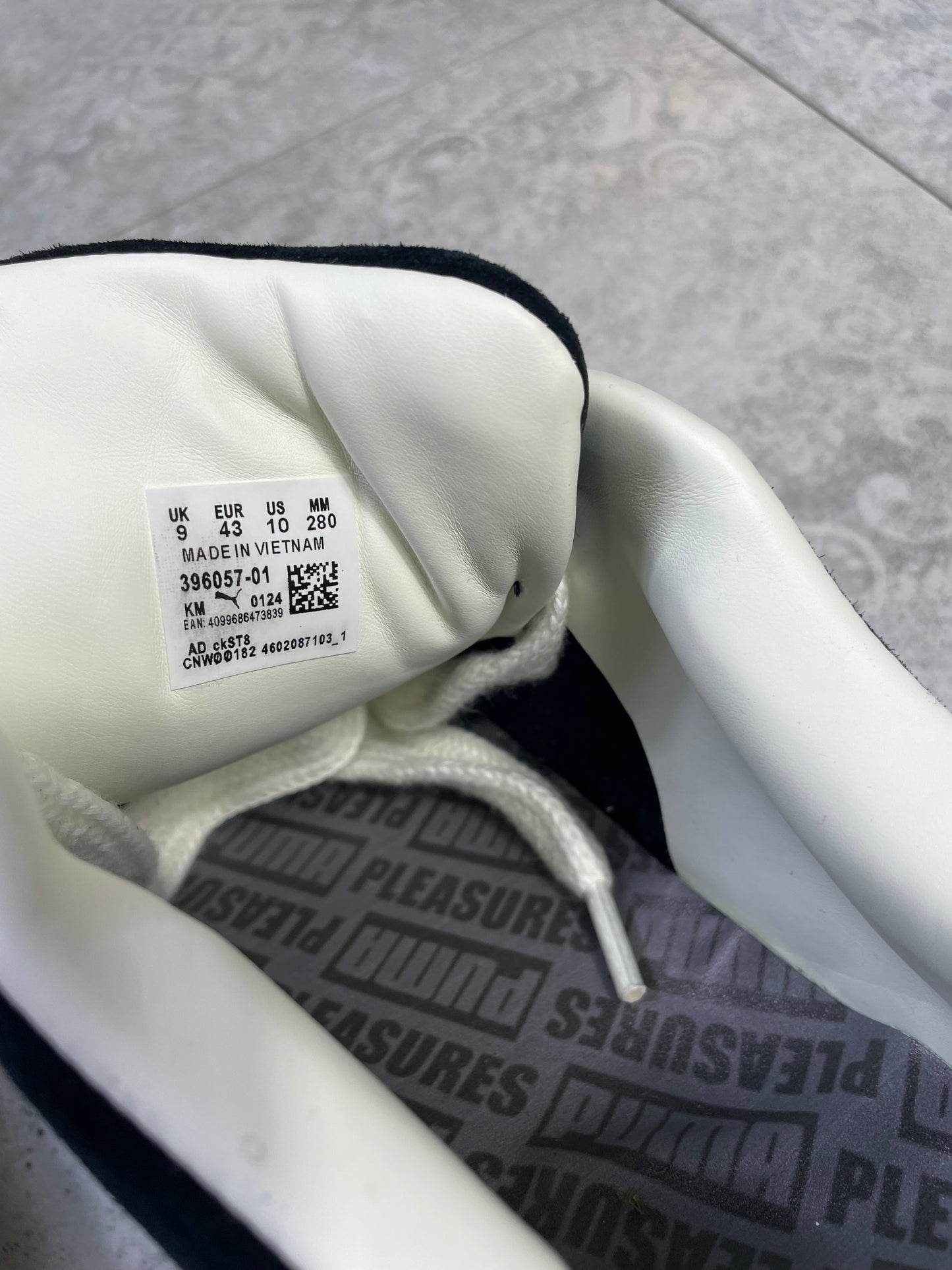 Puma x Pleasures Suede XL Patike (43)