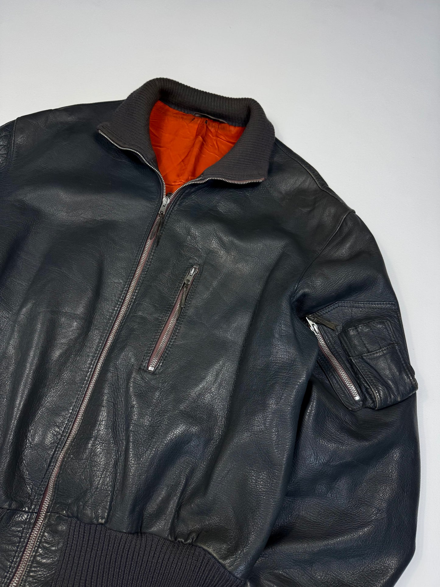 German Leather Bomber Jakna 90/80’s (L)