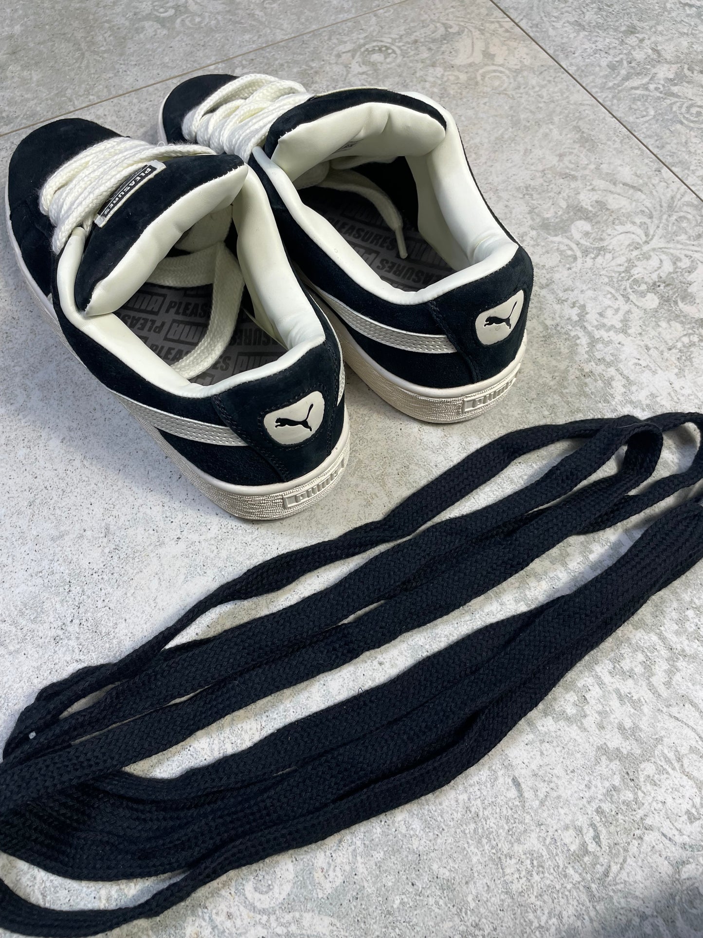 Puma x Pleasures Suede XL Patike (43)