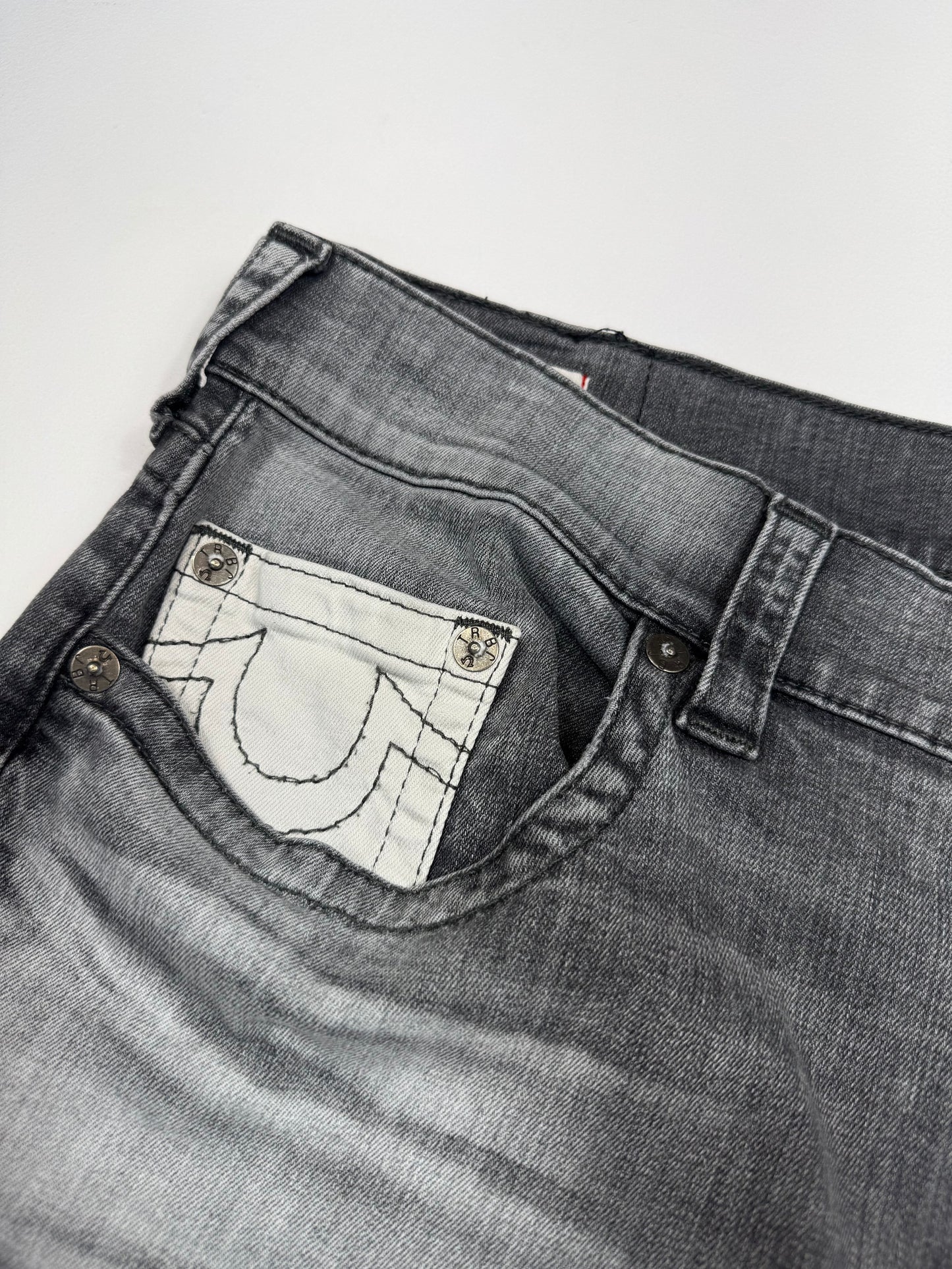 True Religion Šorc Geno (38)