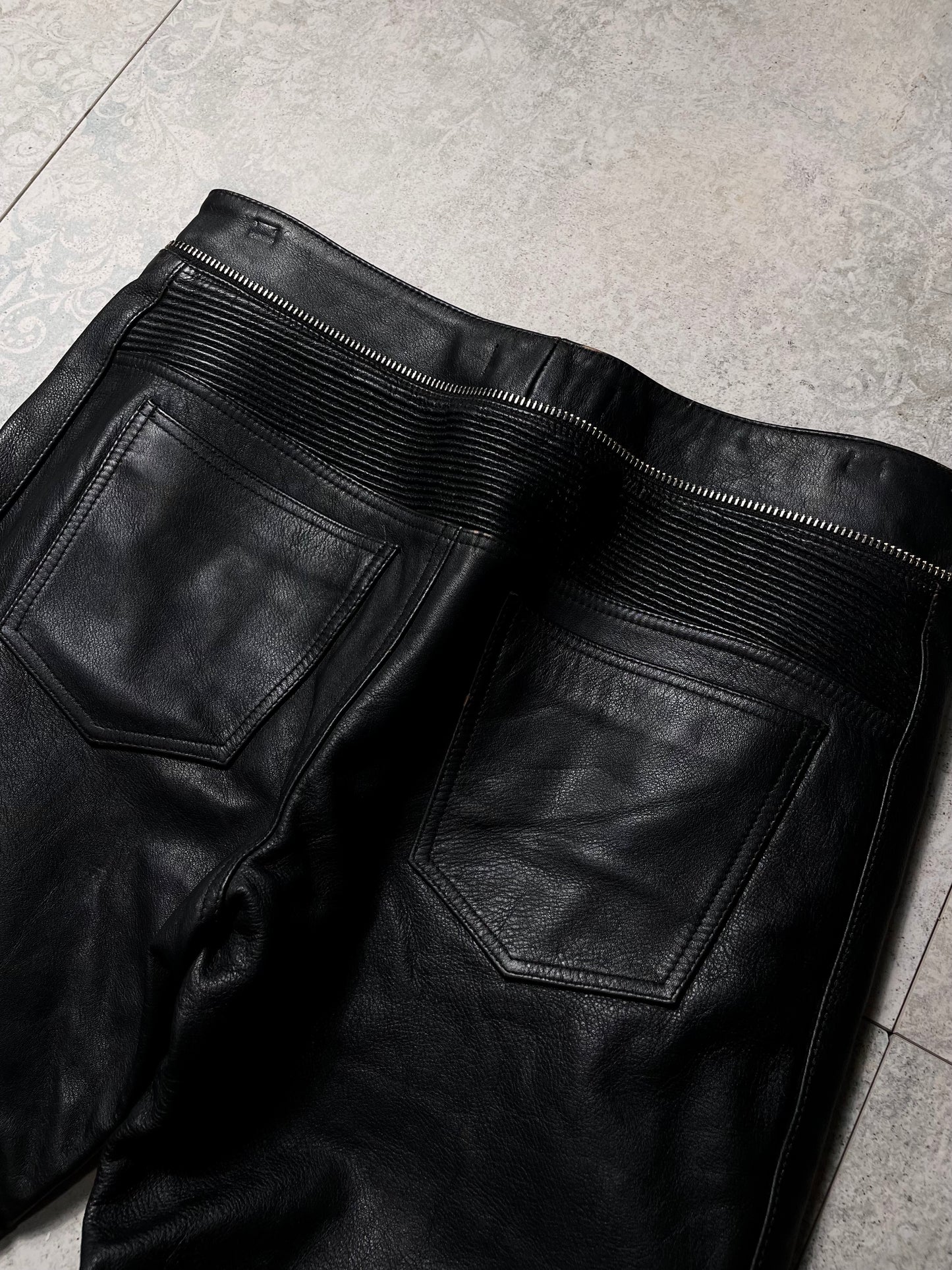 Isabel Marant Kožne Pantalone (L)