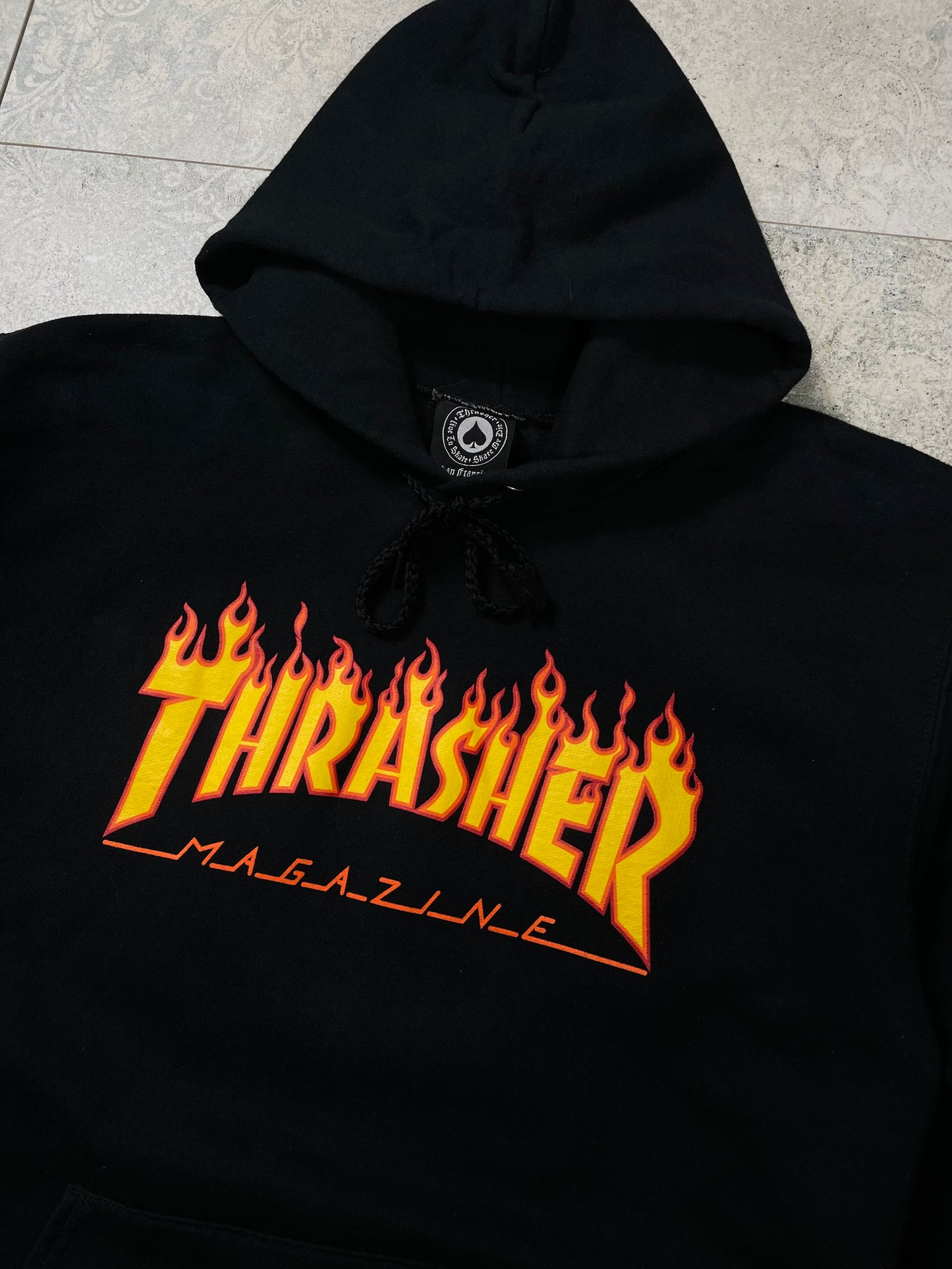 Thrasher Fire Logo Duks (S)
