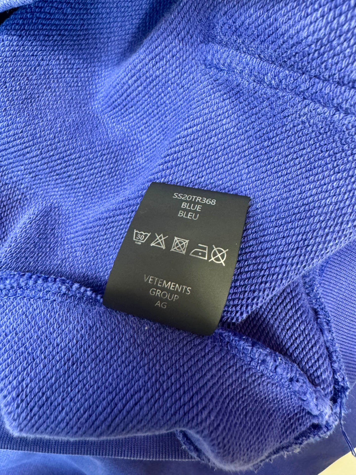 Vetements Ecstasy Duks (XL)