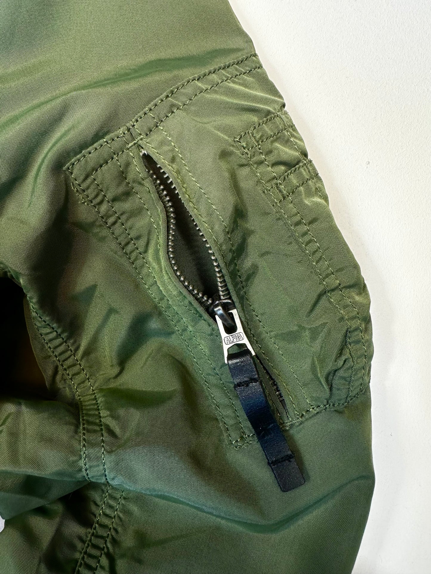 Alpha Industries Bomber M-1 (M)