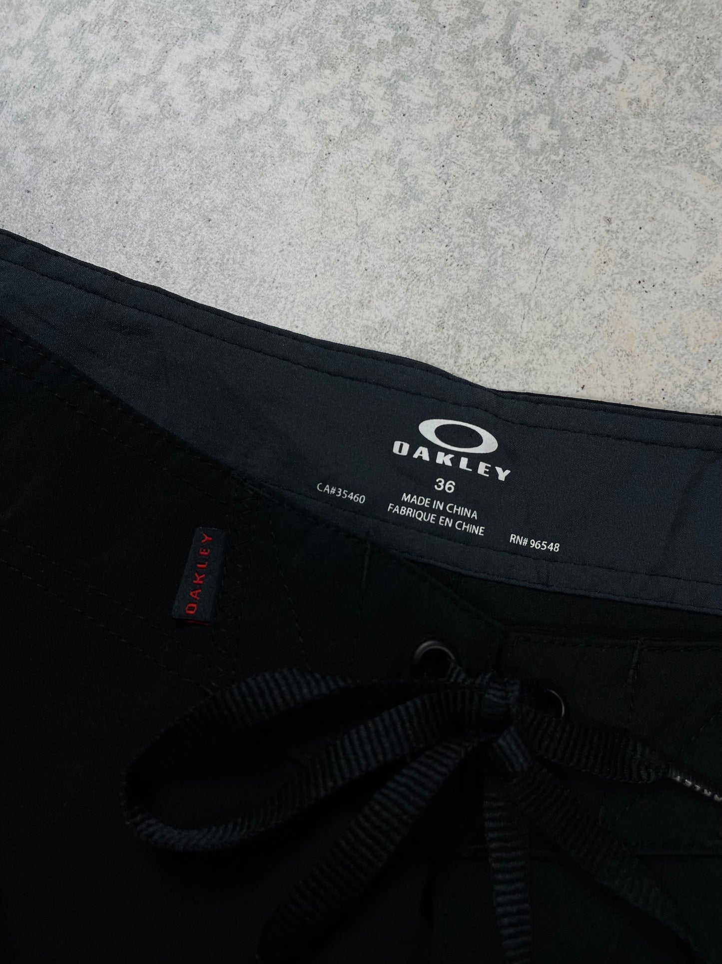 Oakley Šorc Vintage (L)