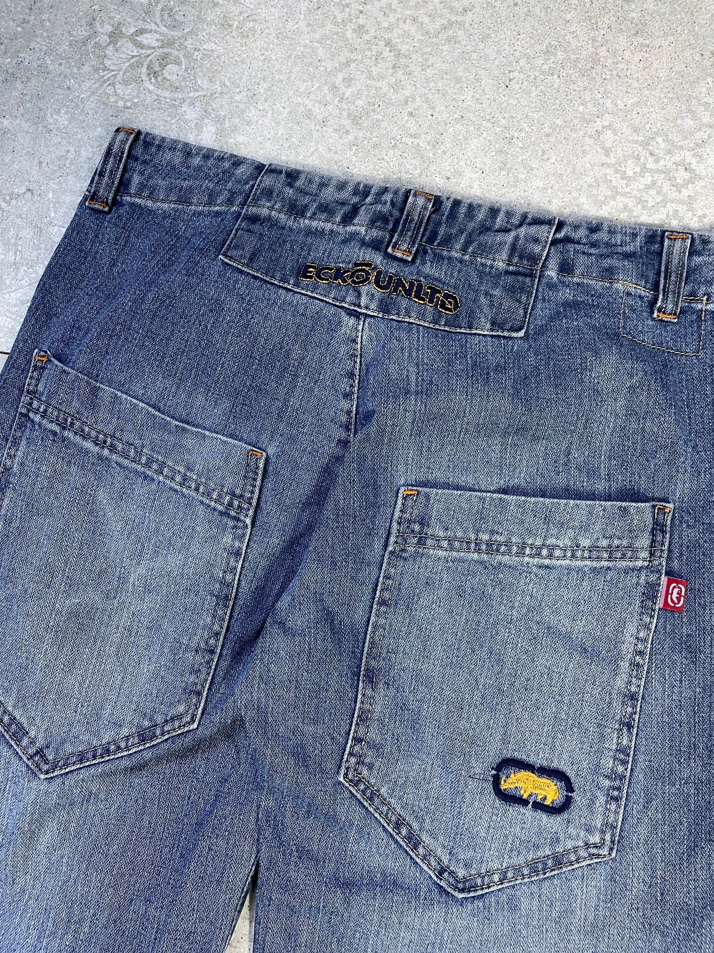 Ecko Unltd Farmerke Vintage (32)